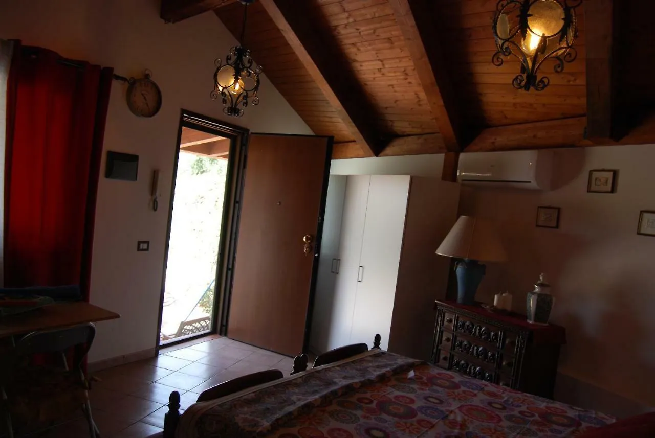 Апартаменты ***** La Casa Di Gio Кальтаниссетта