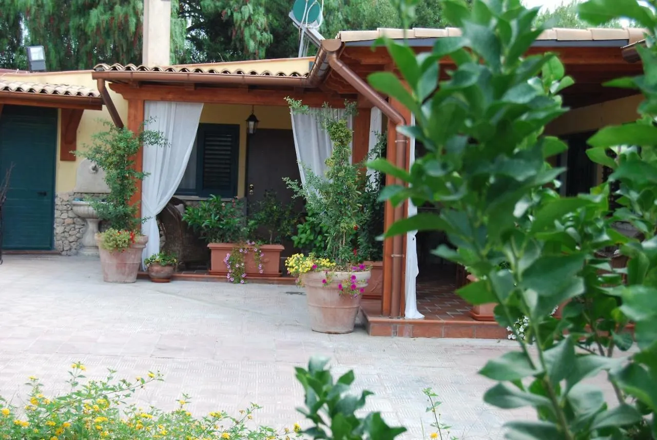 Апартаменты ***** La Casa Di Gio Кальтаниссетта