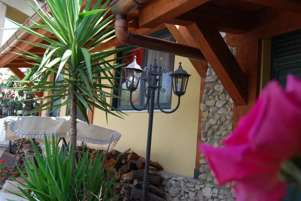 Апартаменты ***** La Casa Di Gio Кальтаниссетта