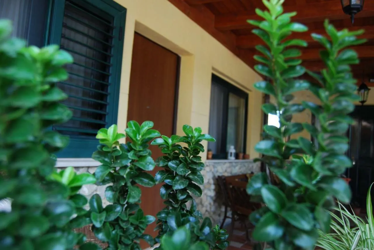 Апартаменты ***** La Casa Di Gio Кальтаниссетта